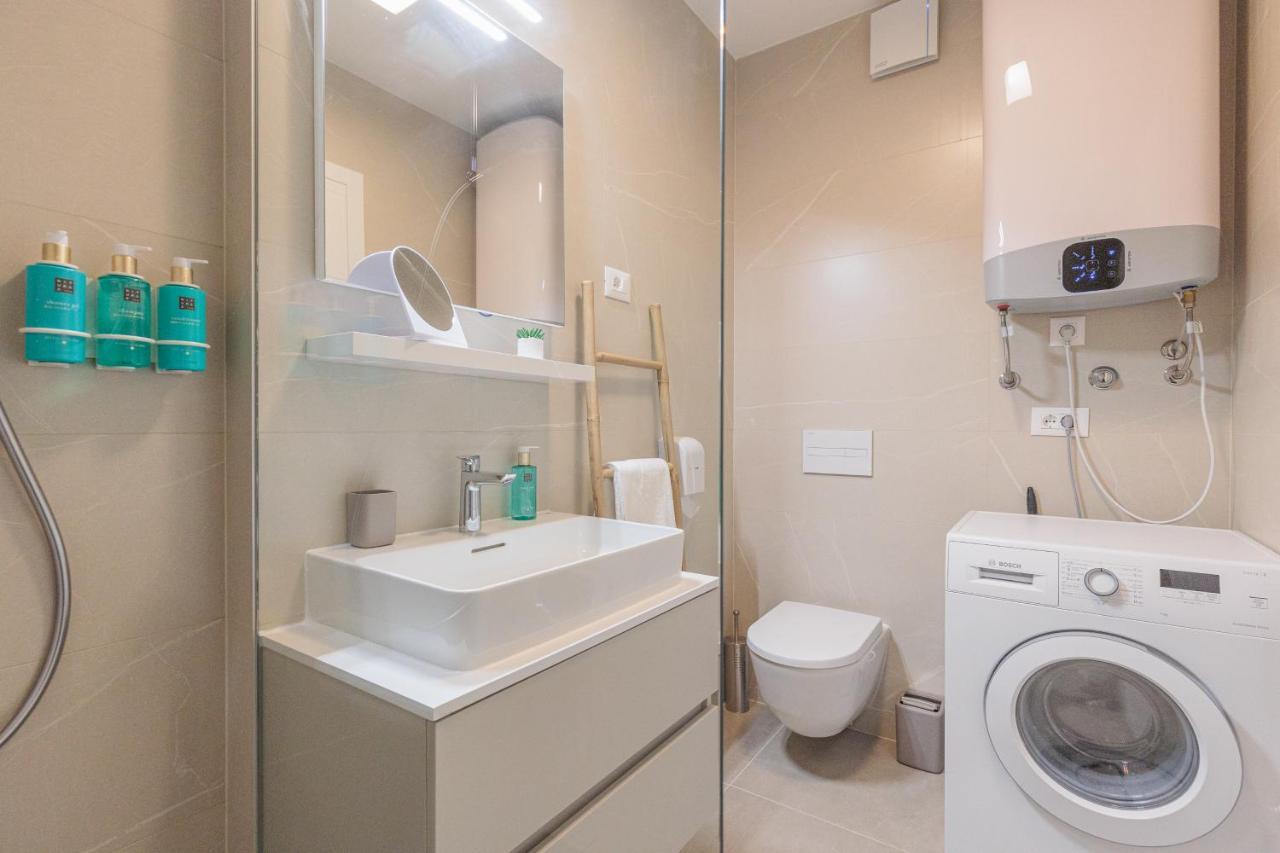 Borik Holiday Apartments ซาดาร์ ภายนอก รูปภาพ